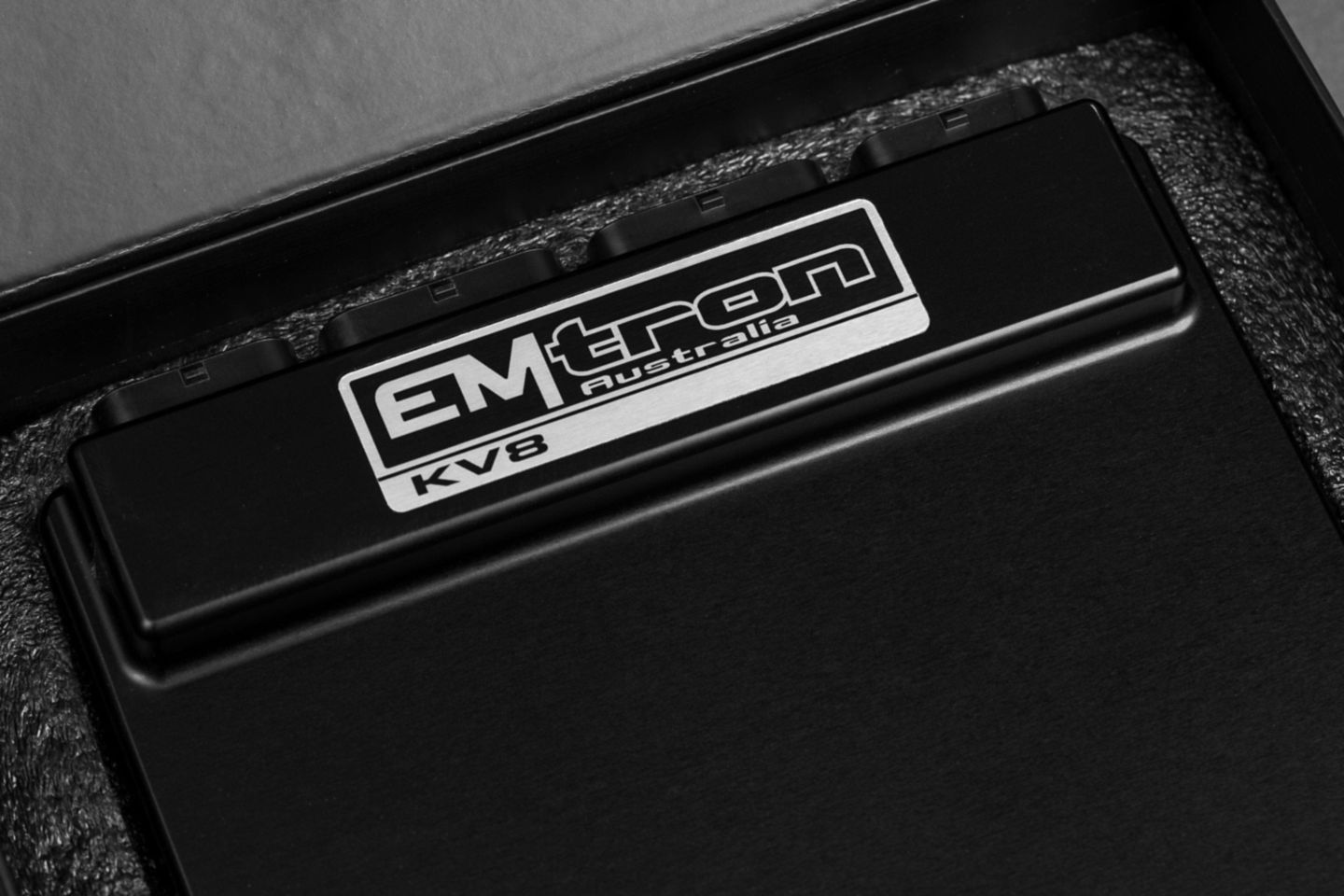Emtron KV8 wire-in ECU, part 1122-082, view 3